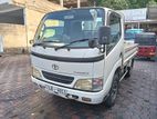 Toyota Dyna 9/5 petrol 2002