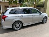 Toyota Fielder 2013