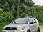 Toyota Fortuner 2006