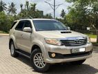 Toyota Fortuner 2013