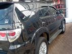 Toyota Fortuner 2013