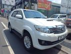 Toyota Fortuner 2013