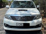 Toyota Fortuner 2014