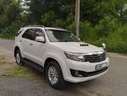 Toyota Fortuner 2015