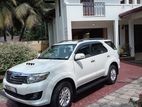 Toyota Fortuner 2013