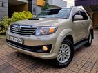 Toyota Fortuner Diesel-4wd auto 2013