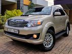 Toyota Fortuner Diesel-4wd auto 2013