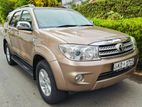 Toyota Fortuner Face Lift 2.7 4WD 2011