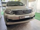 Toyota Fortuner Petrol 2012