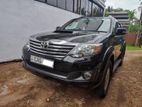 Toyota Fortuner V 2014