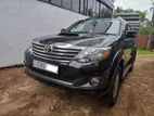 Toyota Fortuner V 2014