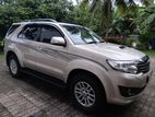 Toyota Fortuner V Grade 2013