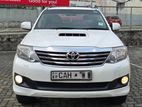 Toyota Fortuner V GRADE 2015