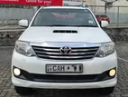 Toyota Fortuner V GRADE 2015