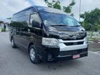 Toyota GDH Black 2023