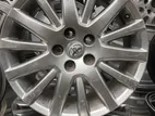 Toyota Harrier 17” Alloy Wheels