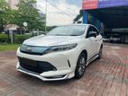 Toyota Harrier 2016