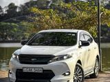 Toyota Harrier 4WD 2015