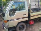 Toyota Hiace 1983