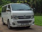 Toyota Hiace 2013