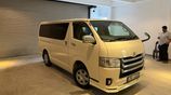 Toyota Hiace 2015