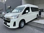 Toyota Hiace Commuter 2025