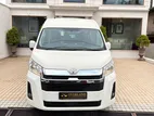 Toyota Hiace Commuter 2025