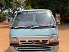 Toyota Dolphin LH172 2000