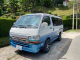 Toyota Hiace LH102 1989