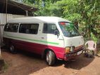 Toyota Hiace LH40V 1982