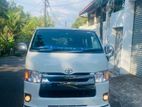 Toyota Hiace TRH200 Super GL 2017