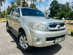 Toyota Hilux 2011