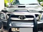 Toyota Hilux 2011