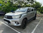 Toyota Hilux 2016