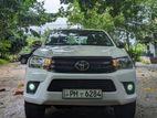 Toyota Hilux 2016