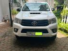 Toyota Hilux 2017