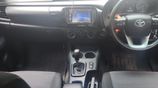 Toyota Hilux 2018 white