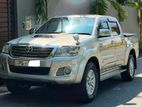 Toyota Hilux Champ G Grade 2013