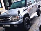 Toyota Hilux Double Cab 166 2008