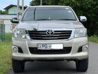 Toyota Hilux DOUBLE CAB DIESEL 2015