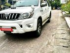 Toyota Hilux double cab for Rent