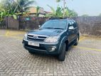 Toyota Hilux Fortuner 2006