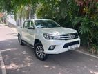 Toyota Hilux Fully Loaded 2019