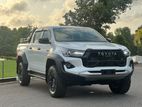 Toyota Hilux GR Sport 2025