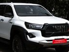 Toyota Hilux GR Sport 2025