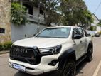 Toyota Hilux GR Sports 2025