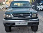 Toyota Hilux LN166 2001