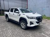 Toyota Hilux Revo 2015