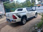 Toyota Hilux 2016
