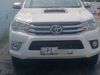 Toyota Hilux Revo 2017